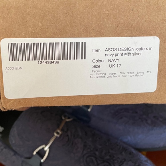 ASOS Design Men’s Navy Loafer - Picture 7 of 11